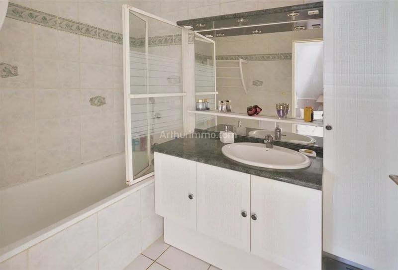 Maison - 150 m² - 8 pièces