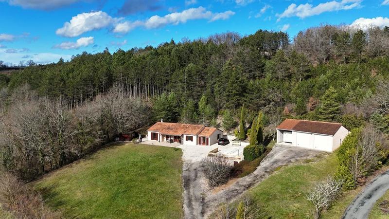 Maison - 130 m² - 6 pièces