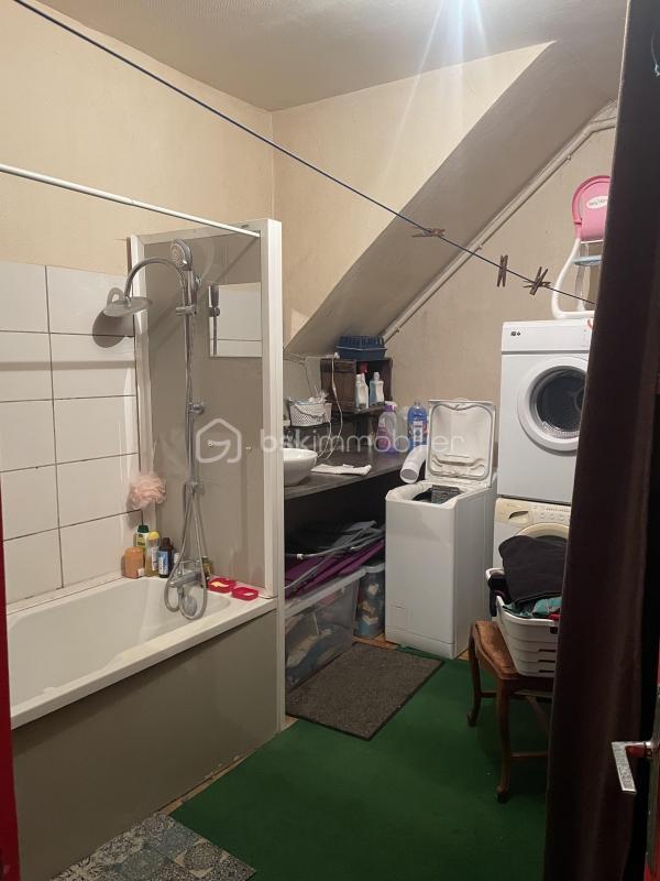 Immeuble - 203 m² - 10 pièces