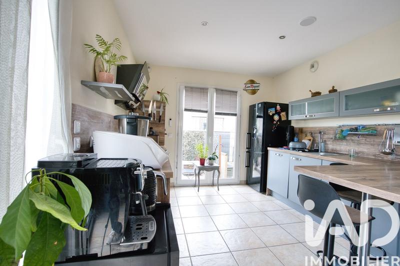 Maison - 96 m² - 4 pièces