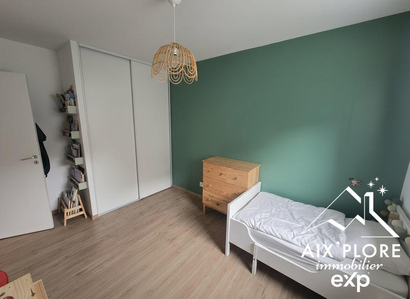Appartement - 81 m² - 4 pièces