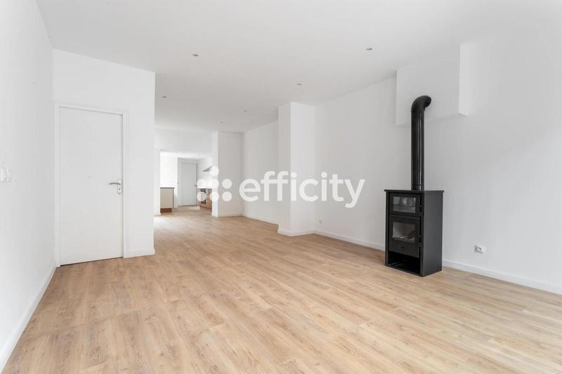 Maison de ville - 137 m² - 6 pièces