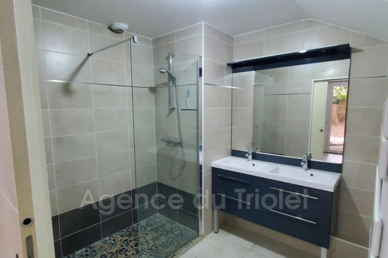 Appartement - 95 m² - 4 pièces