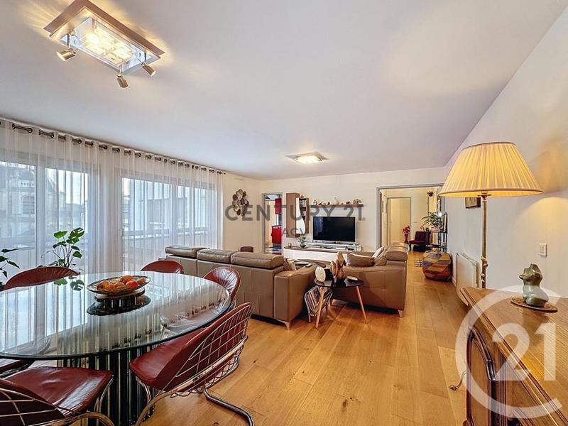 Appartement - 108 m² - 5 pièces