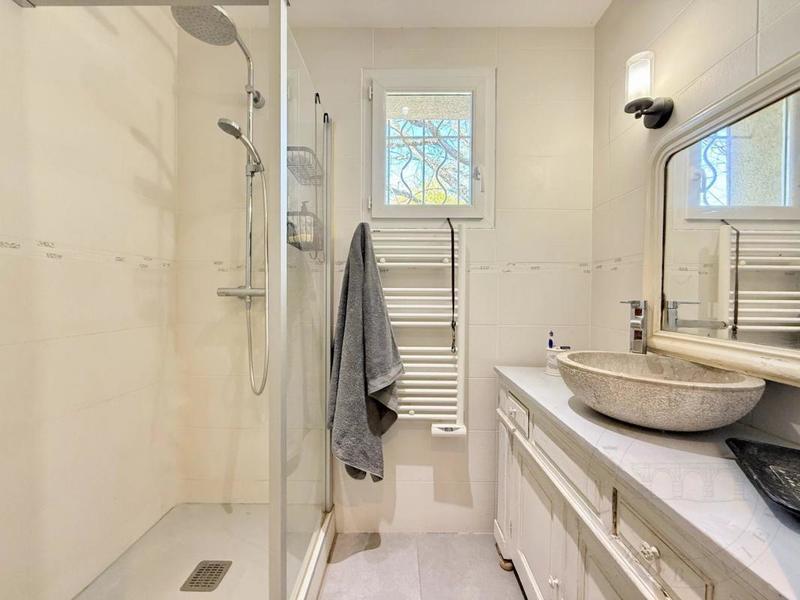 Villa - 200 m² - 8 pièces