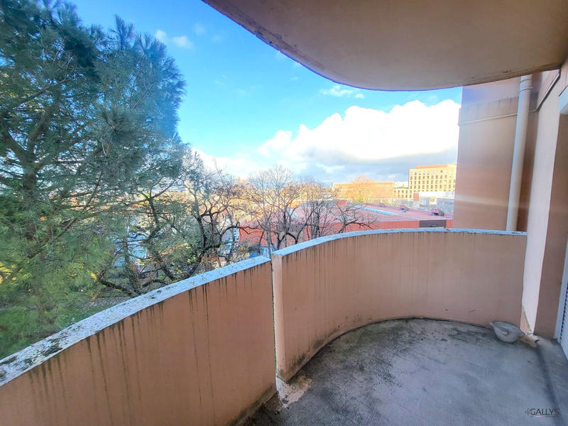 Appartement - 102 m² - 5 pièces