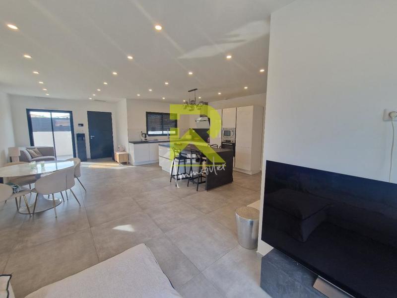 Maison - 103 m² - 4 pièces