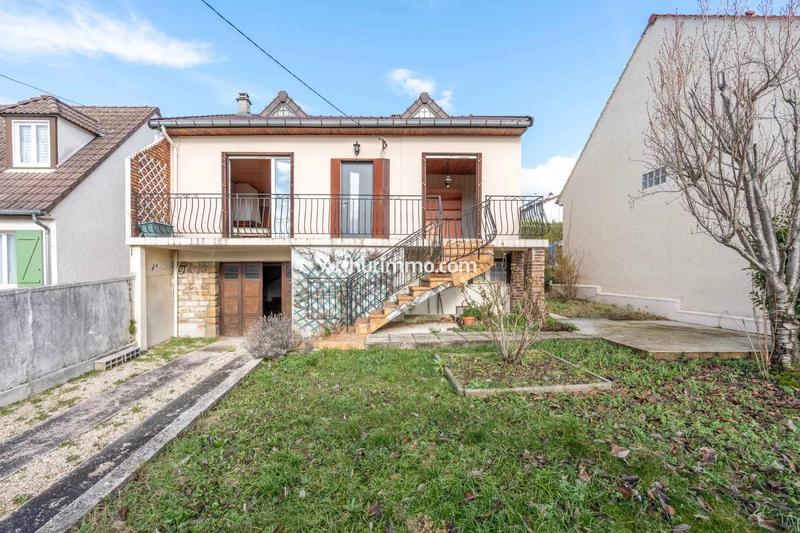 Maison - 97 m² - 4 pièces