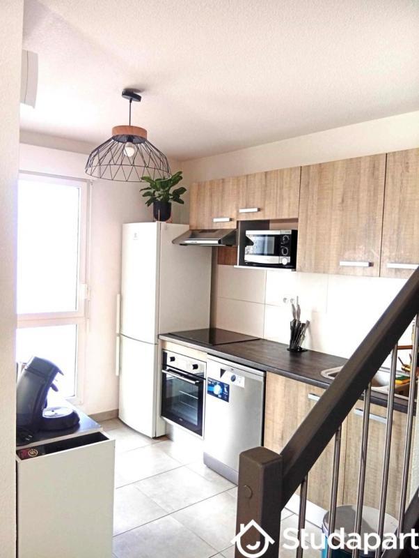 Chambre - 9 m² - 1 pièce