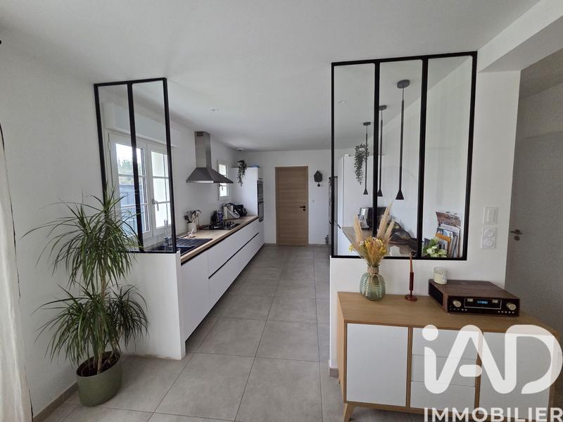 Maison - 122 m² - 5 pièces