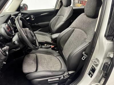 Mini Mini Hatch 5 Portes Cooper 136 ch Bva7 Edition Greenwich