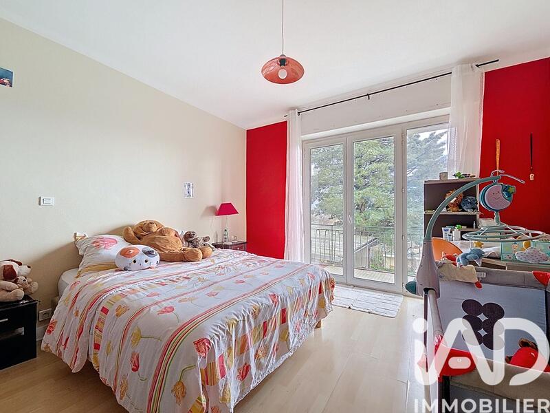 Appartement - 171 m² - 7 pièces