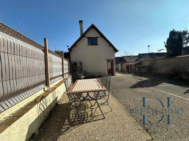 Maison - 113 m² - 5 pièces