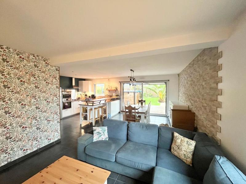 Maison - 120 m² - 6 pièces