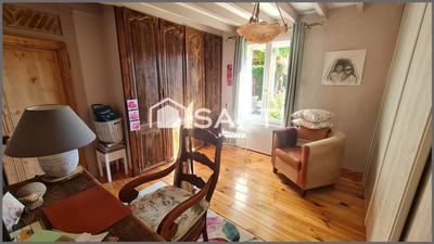 Maison - 160 m² - 7 pièces