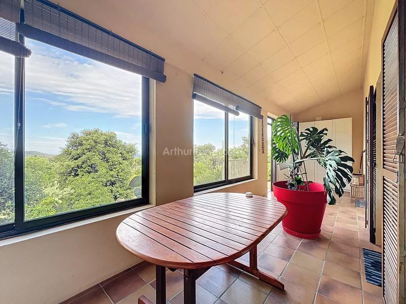 Maison - 168 m² - 5 pièces