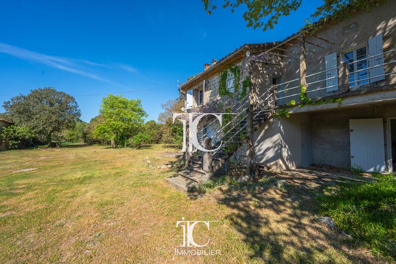 Maison - 91 m² - 5 pièces