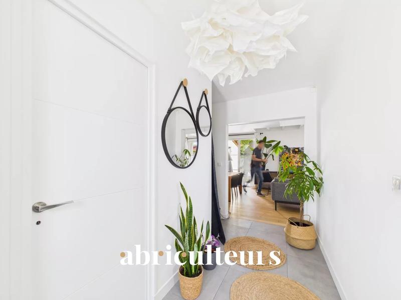 Maison - 172 m² - 7 pièces