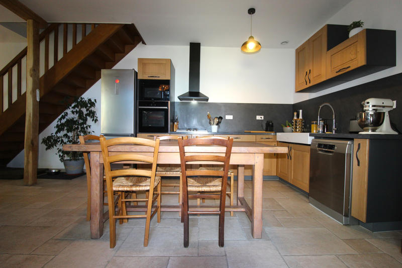 Maison - 144 m² - 6 pièces