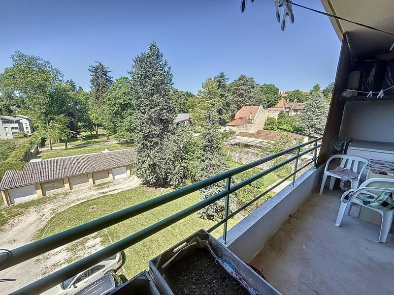 Appartement - 72 m² - 4 pièces