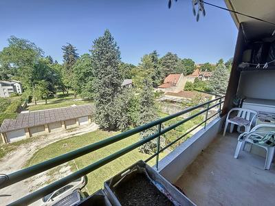 Appartement - 72 m² - 4 pièces