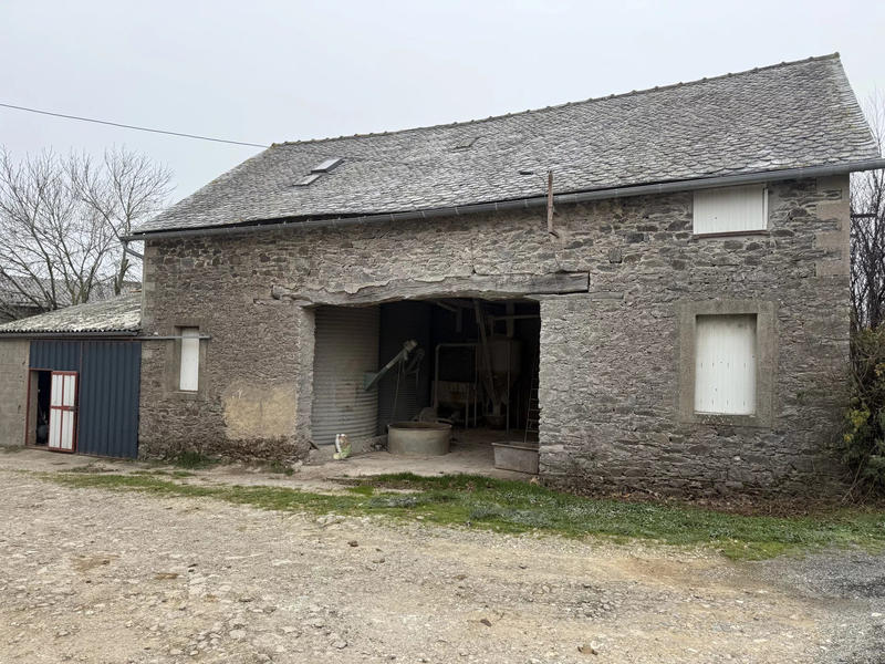 Ferme - 250 m² - 9 pièces