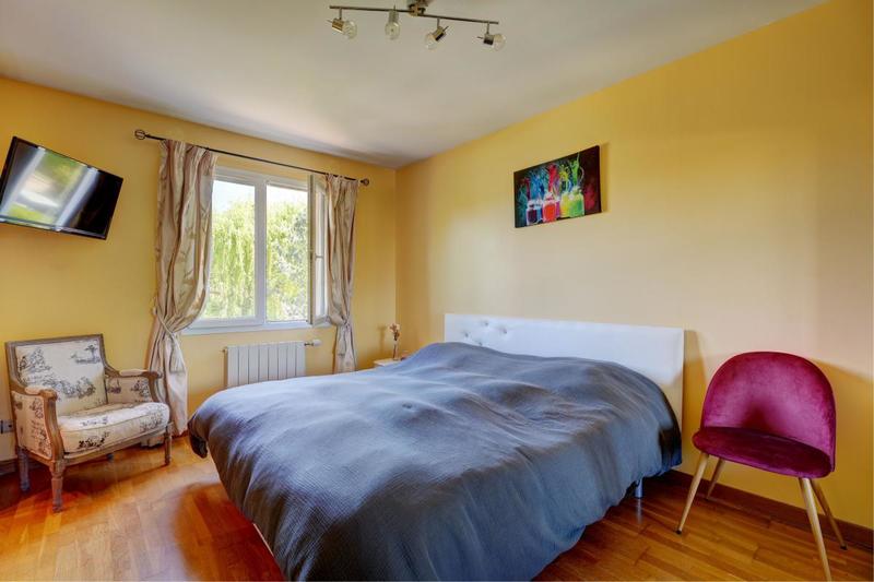 Maison - 190 m² - 7 pièces