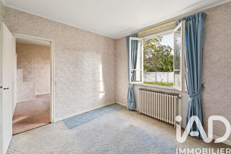 Maison - 99 m² - 5 pièces