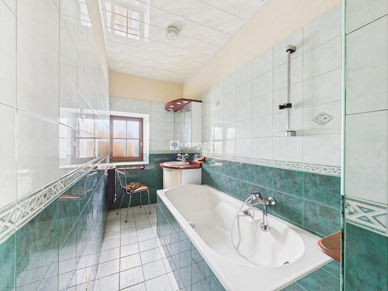 Maison ancienne - 185 m² - 13 pièces