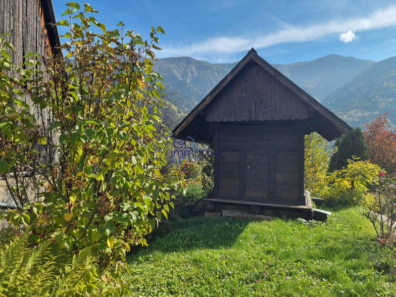 Maison traditionnelle - 121 m² - 9 pièces