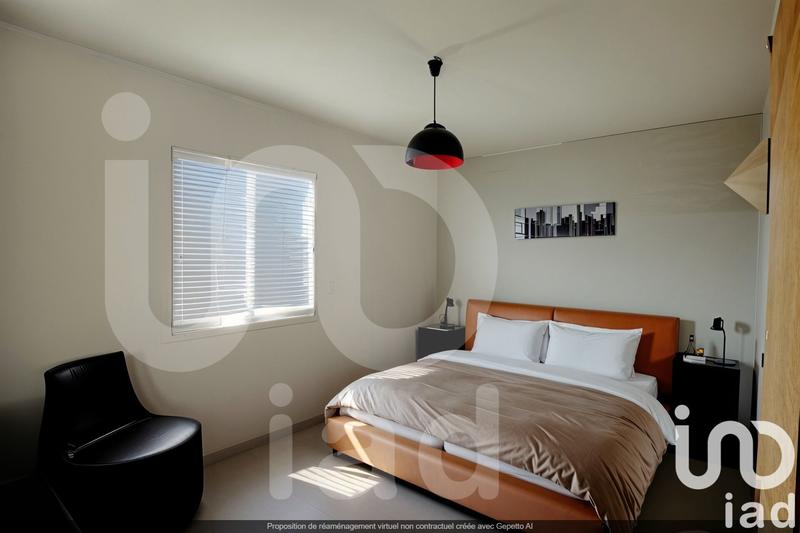 Maison - 195 m² - 5 pièces