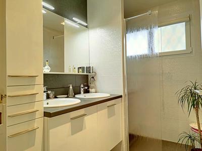 Maison - 92 m² - 3 pièces