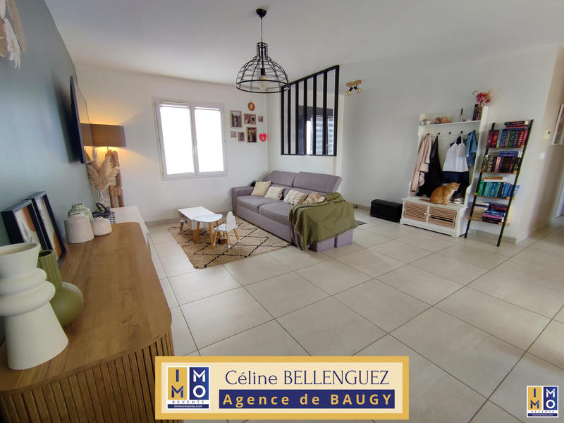 Maison - 92 m² - 5 pièces