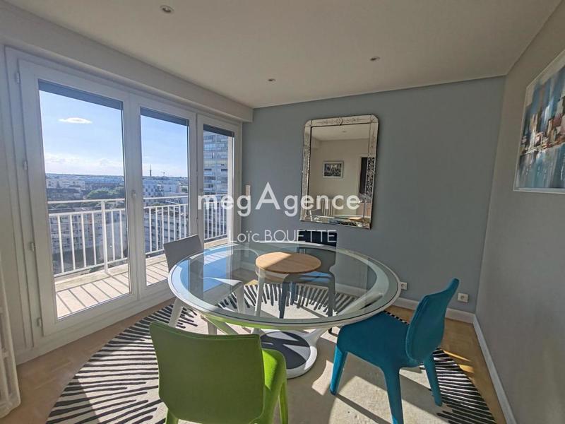 Appartement - 75 m² - 4 pièces