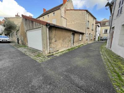 Maison de bourg - 143 m² - 5 pièces