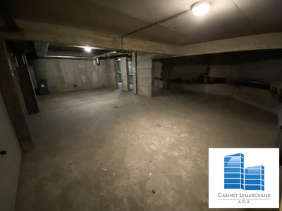 Parking / Garage - 12 m²