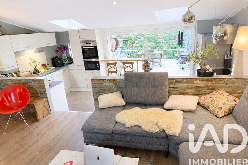 Maison de village - 137 m² - 6 pièces