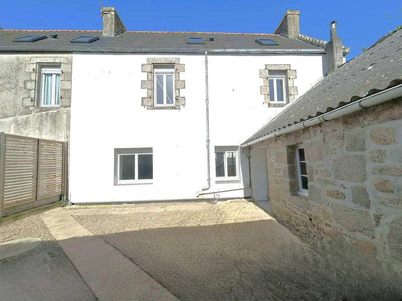 Maison - 122 m² - 4 pièces