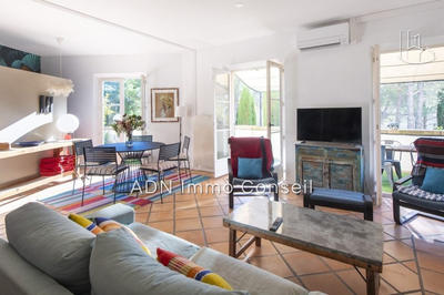 Appartement - 87 m² - 4 pièces