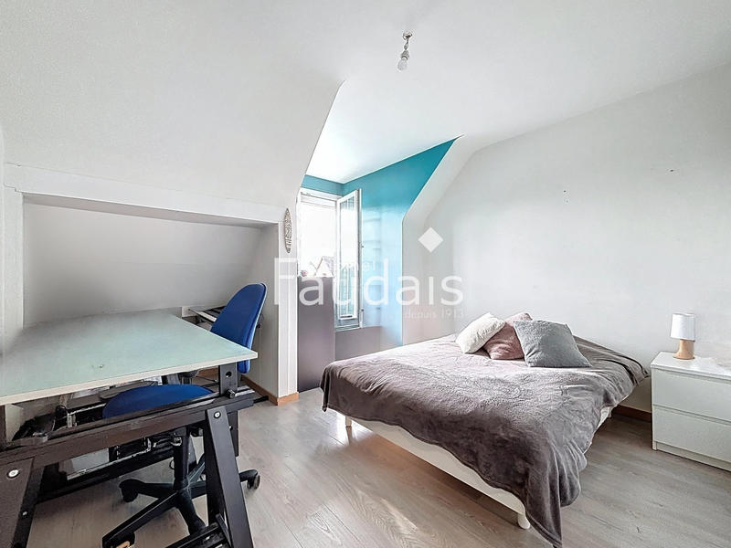 Maison - 191 m² - 6 pièces