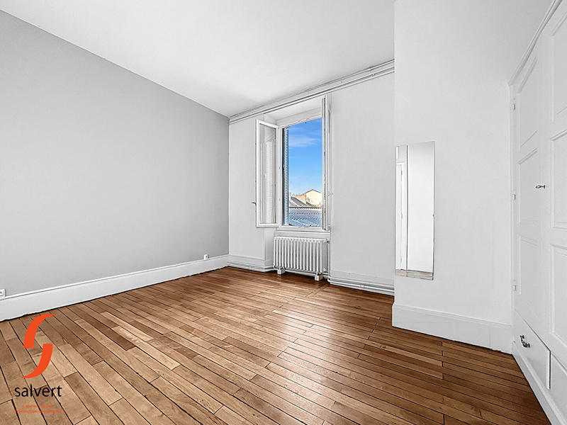 Appartement - 110 m² - 5 pièces