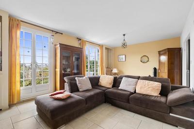 Maison - 138 m² - 7 pièces