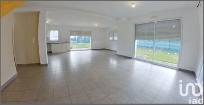 Maison - 140 m² - 7 pièces