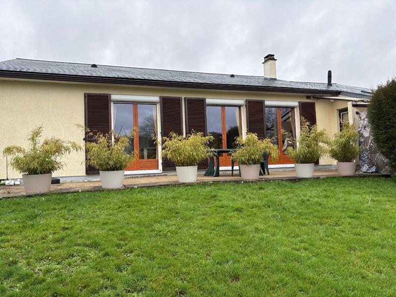 Maison - 98 m² - 5 pièces