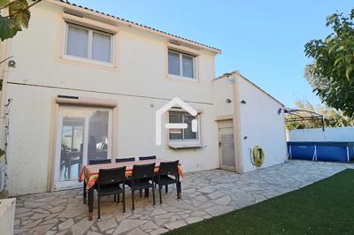 Maison - 122 m² - 6 pièces