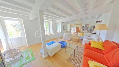 Propriété - 154 m² - 6 pièces