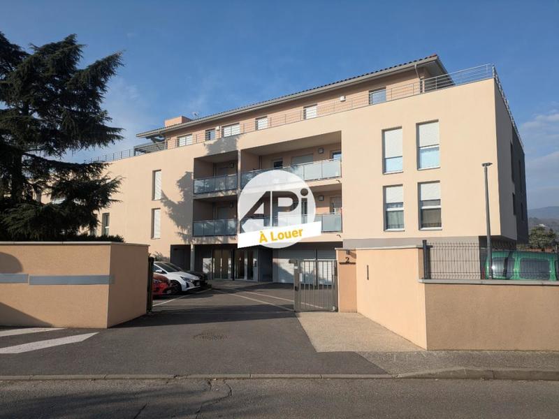 Appartement - 67 m² - 2 pièces