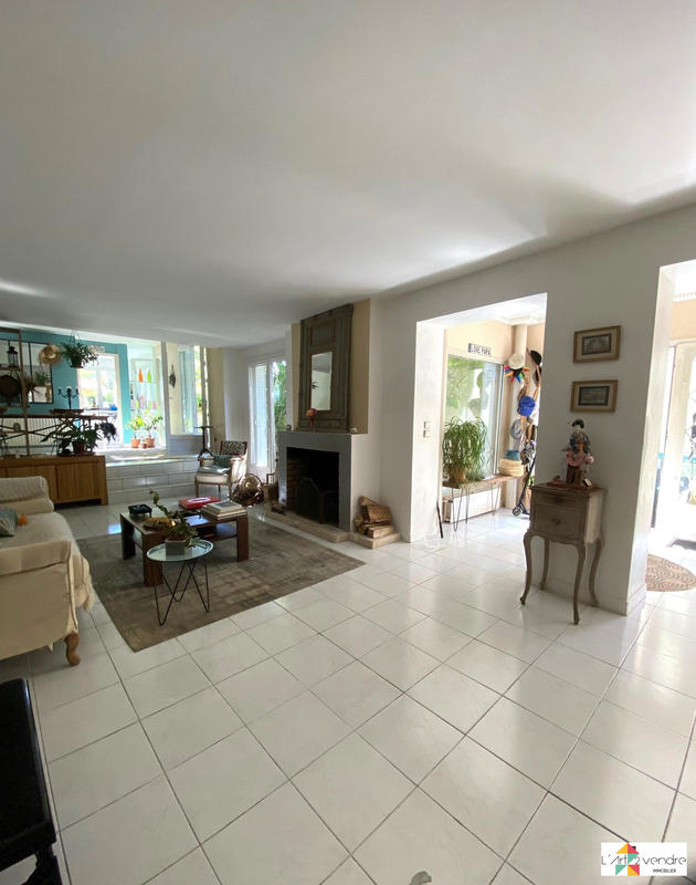 Maison - 143 m² - 7 pièces