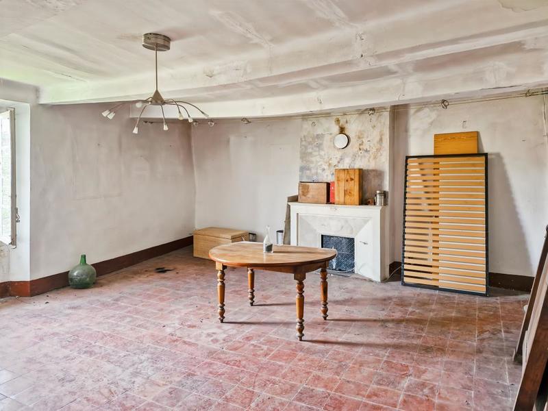 Maison en pierre - 200 m² - 5 pièces