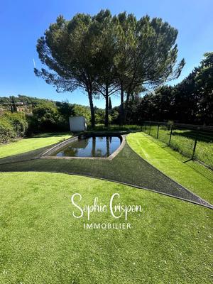 Villa - 160 m² - 7 pièces